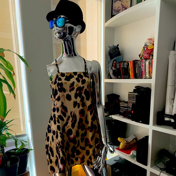 Boohoo Dresses & Skirts - Leopard satin dress